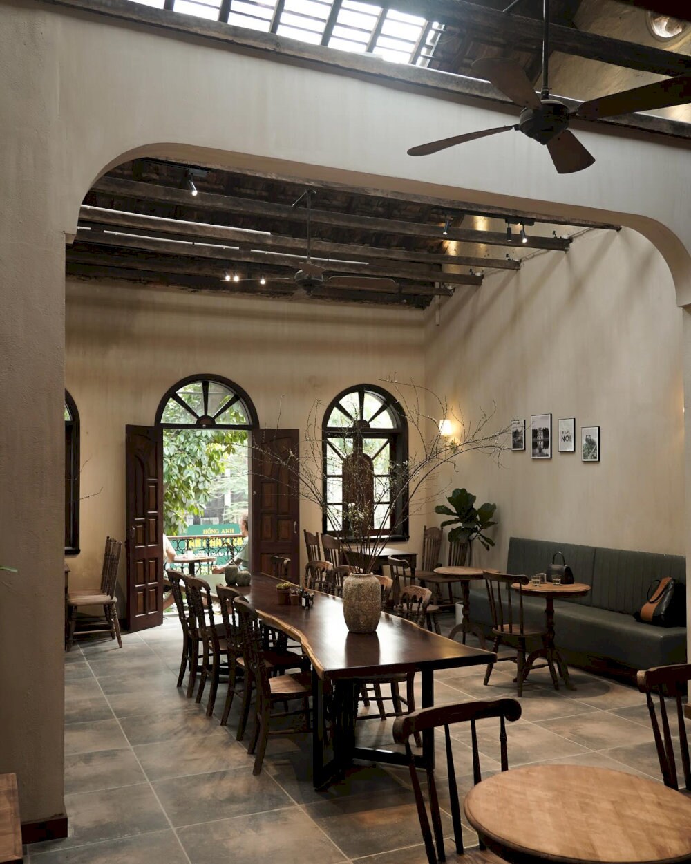 Không gian quán Cafe Tòte